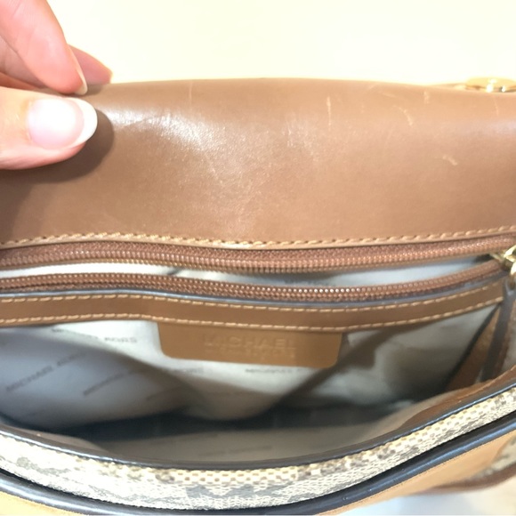 Michael Kors crossbody top handle Suede And Leather AOP MK - Picture 6 of 7